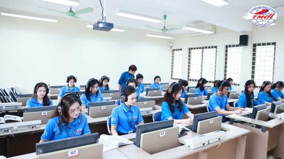 HCCT là trường có bề dày truyền thống với 60 phát triển và đào tạo ngành kế toán